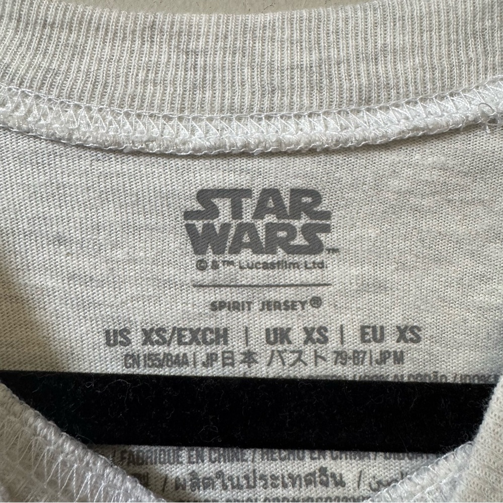 Disney Spirit Jersey Star Wars I LOVE YOU (I Know) Falcon heart long sleeve NWT - Picture 7 of 8